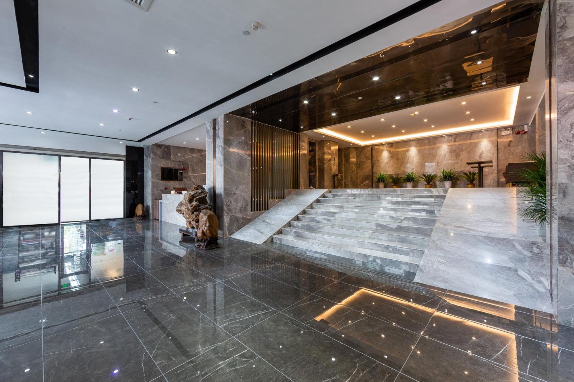 Warm Yes Business Hotel Kanton Exteriér fotografie