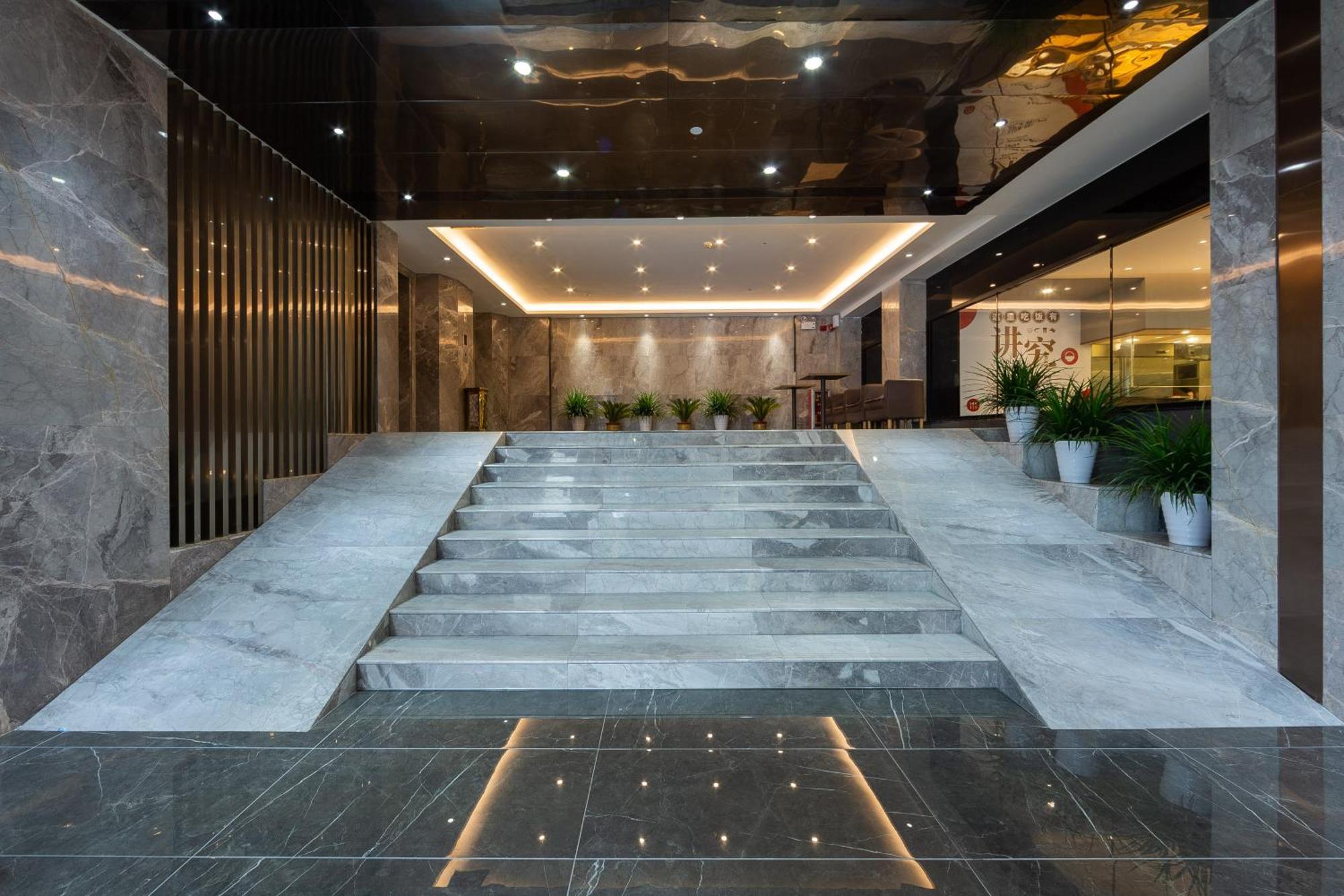 Warm Yes Business Hotel Kanton Exteriér fotografie